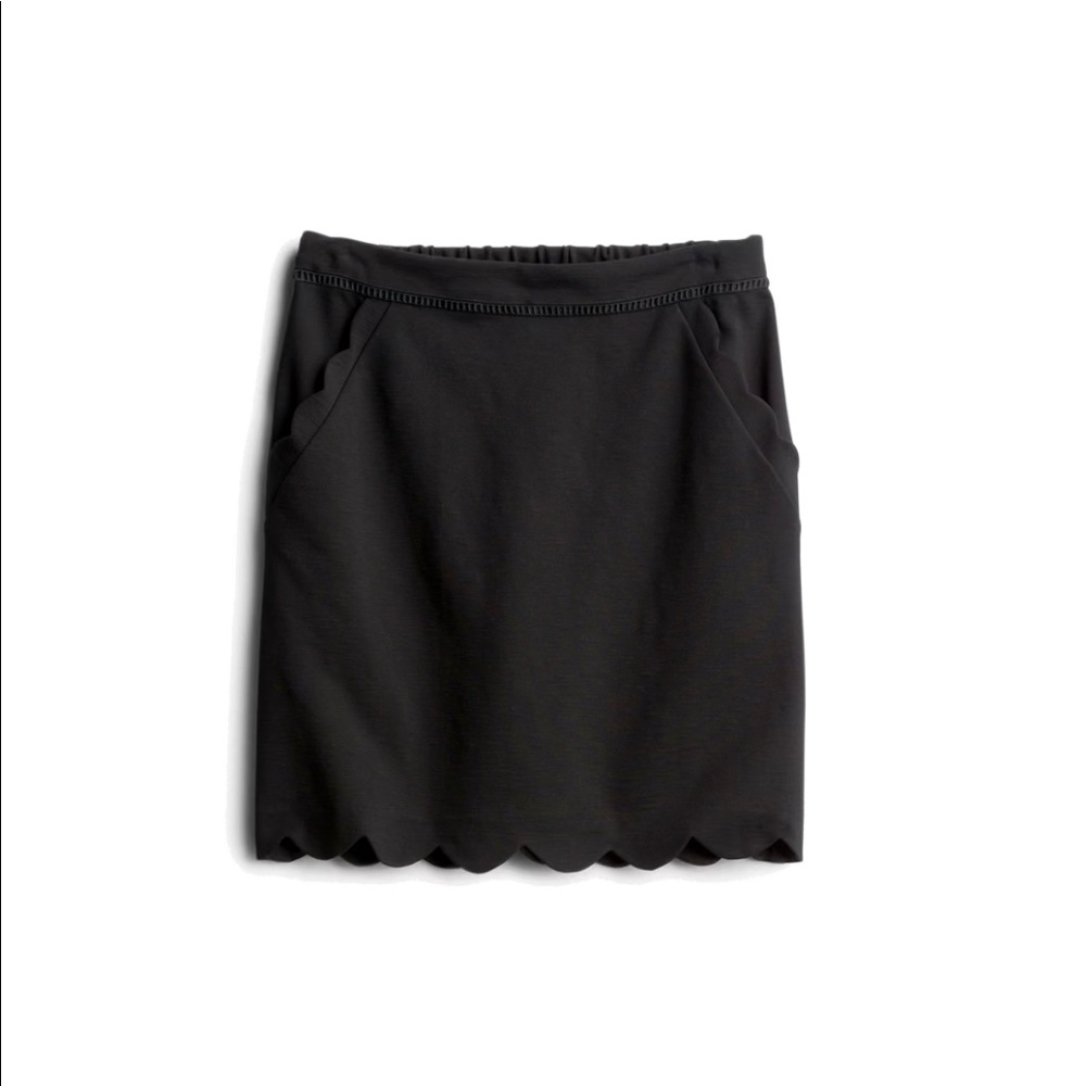 NWT - SKIES ARE BLUE - Berenice Scalloped Hem Skirt